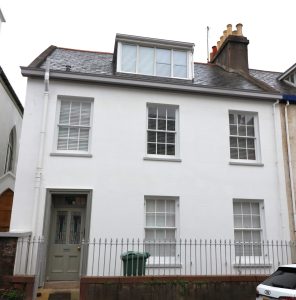 Modern 1 bed  2nd floor flat, 12 Victoria Street, St Helier