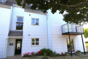 LET AGREED! Spacious 1 bed apartment, Clos des Charmes, St Peter
